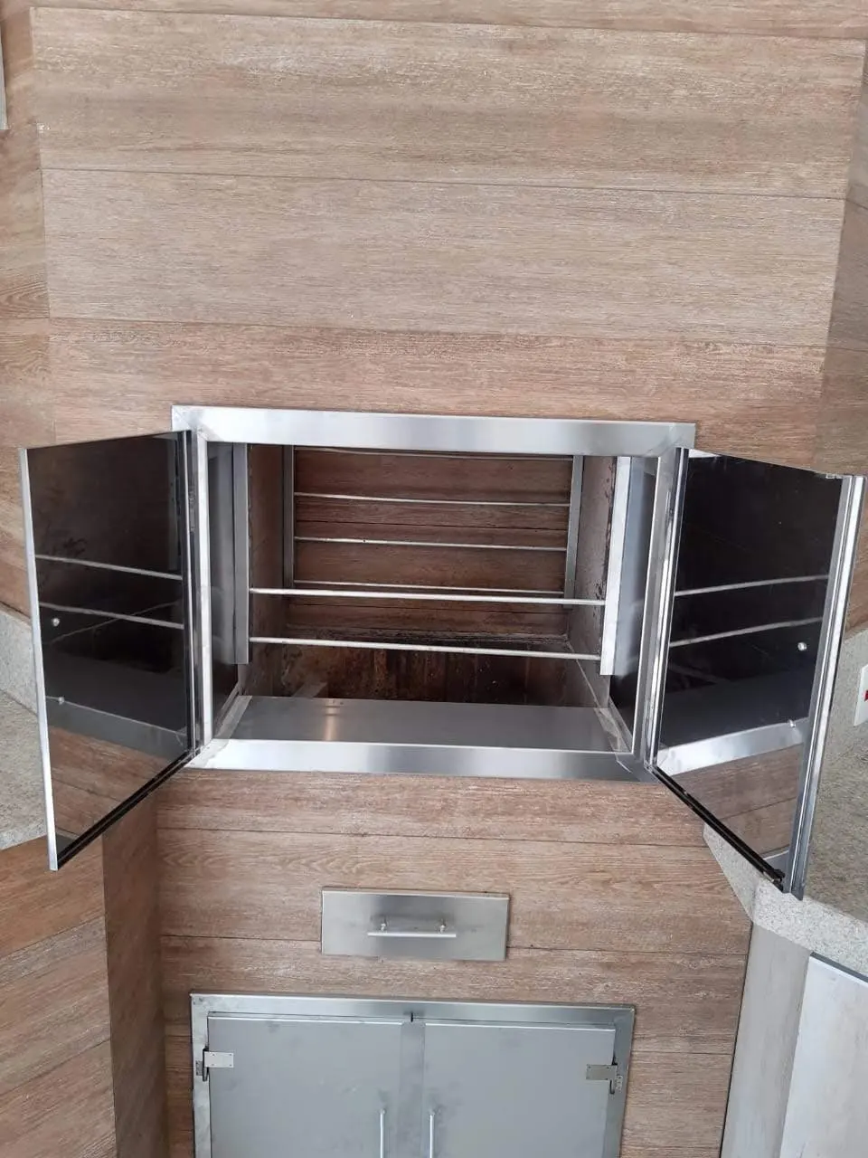 Churrasqueira industrial — Cesar Grill Piracicaba