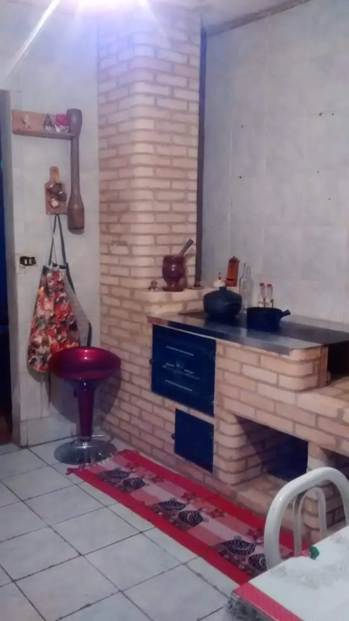 Fogão a lenha com forno e churrasqueira